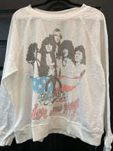 Load image into Gallery viewer, Aerosmith Sweatshirt