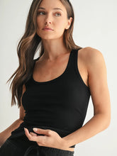 Load image into Gallery viewer, Scoop Neck Black Tank Top
