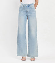 Load image into Gallery viewer, Vervet by Flying Monkey Full Length Wide Leg Jeans