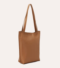 Load image into Gallery viewer, On the Go Leather Tote