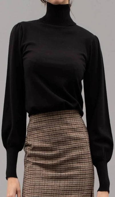 Melanie Carmichael Black Turtleneck -Large