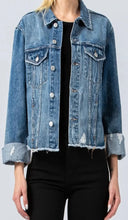 Load image into Gallery viewer, Vervet Classic Distressed Denim Jacket